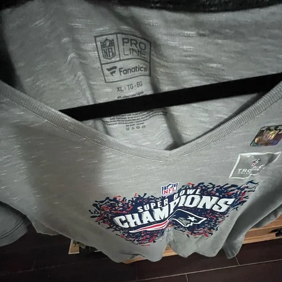 Womens patriots T-shirt - Picture 6 of 7